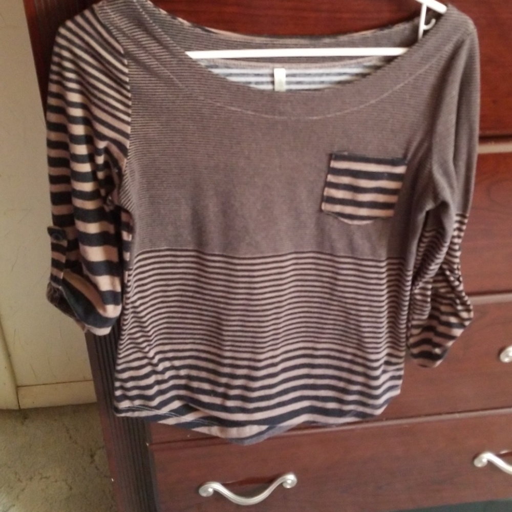 DNA shirt size small fits medium